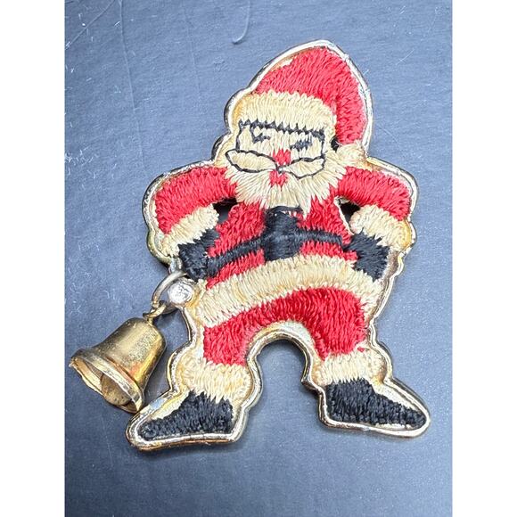 Vintage Woven Red Felt Santa Clause Broach with Working Bell Pinback - Picture 5 of 6
